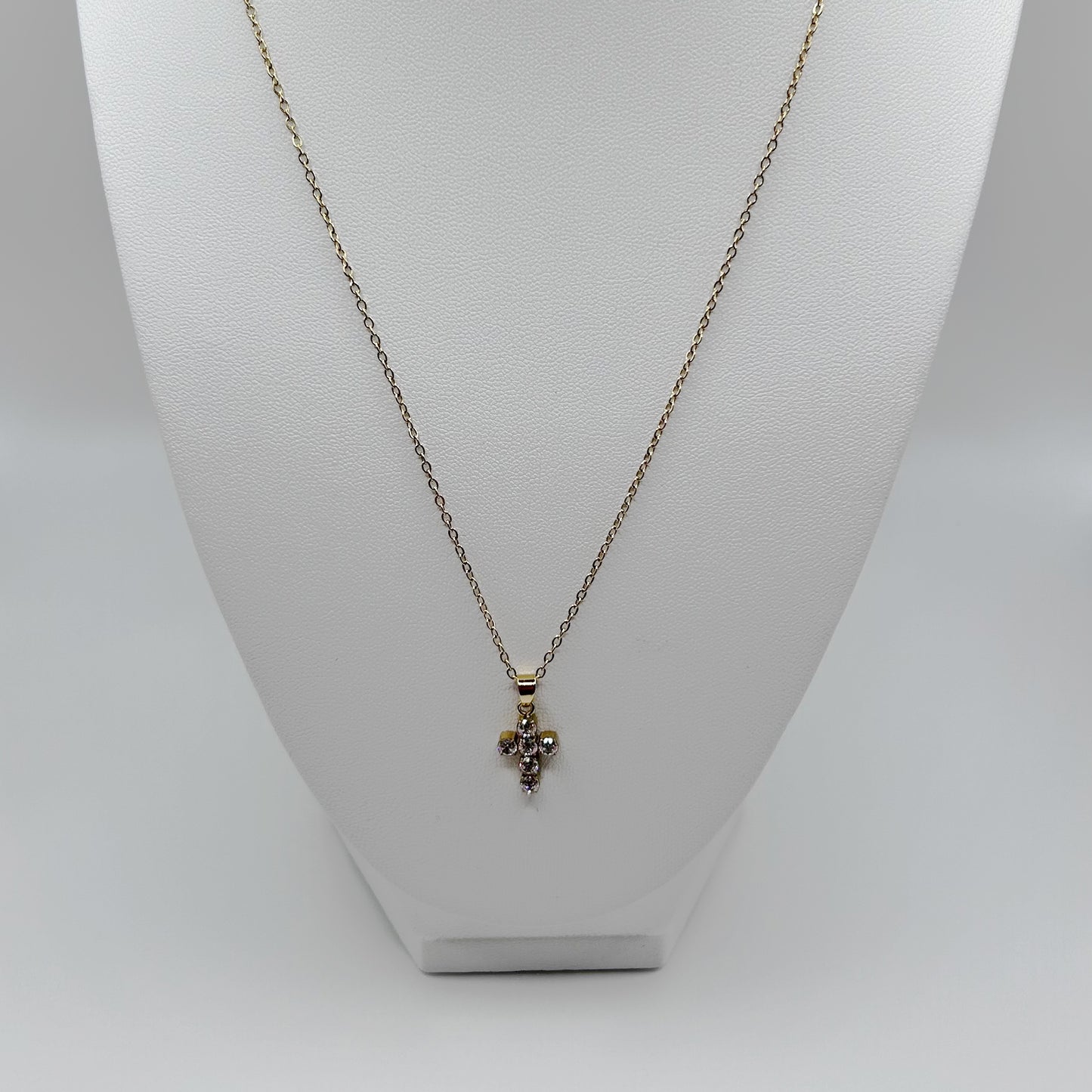 Collana croce classica